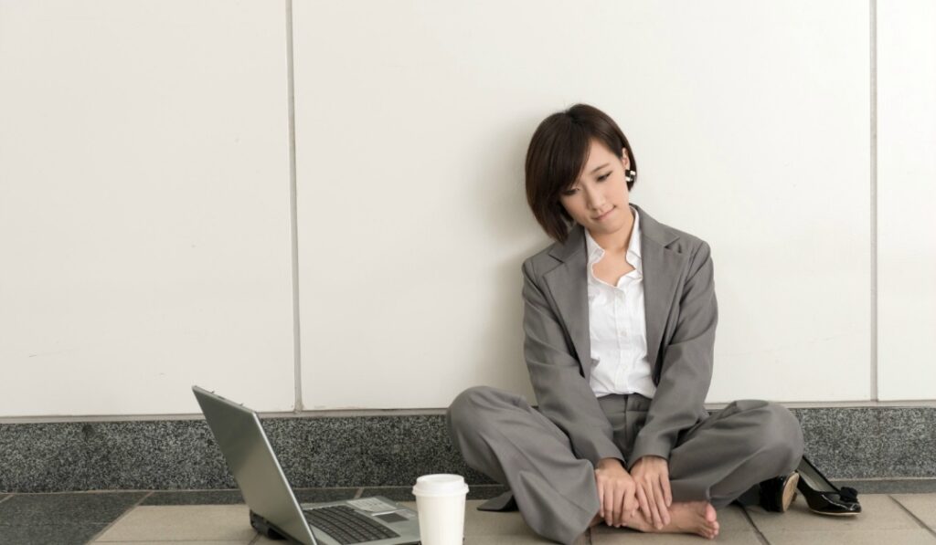 すぐに仕事を辞めたいと感じたときに体調不良を理由にしてもいい？