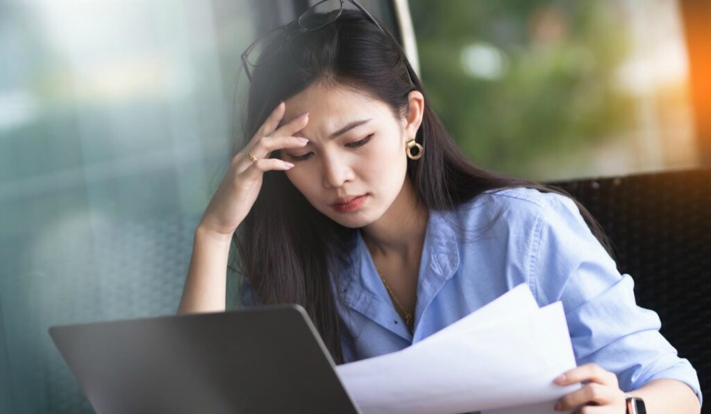 仕事を辞められない理由は本当に人手不足だけなのか？