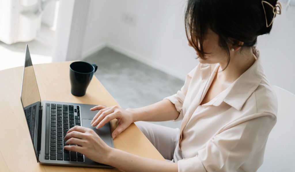 仕事を辞められない人手不足の中で転職先を見つけるコツ