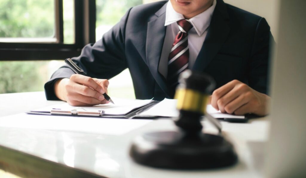 弁護士運営の退職代行成功率が高い理由とメリット