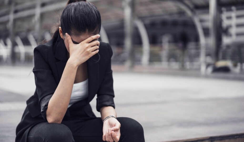 保育士が自力で辞めようとすると発生する重大なトラブル事例