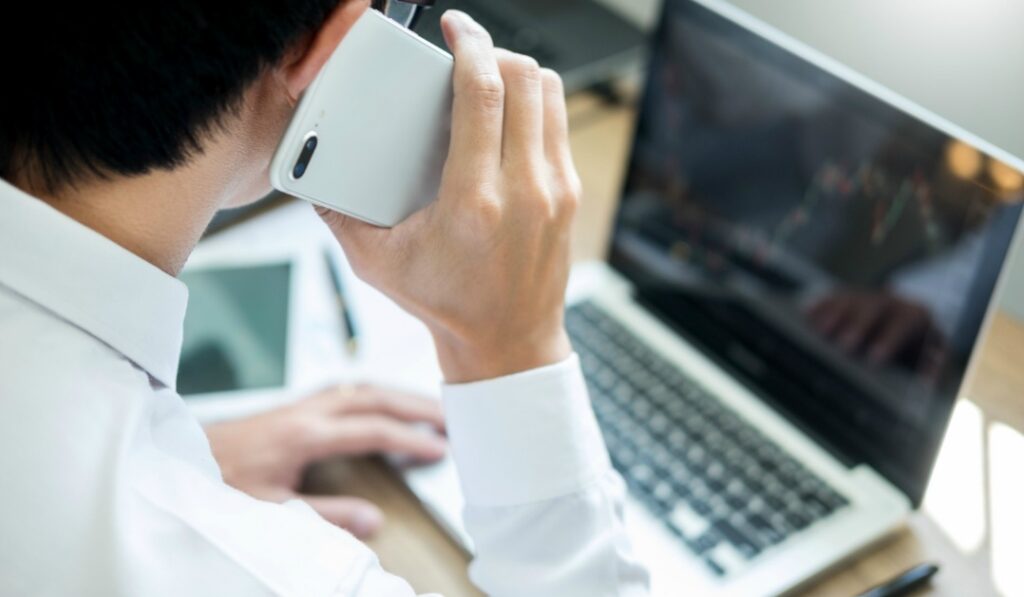 退職代行サービスがSES退職に推奨される理由とメリットを解説