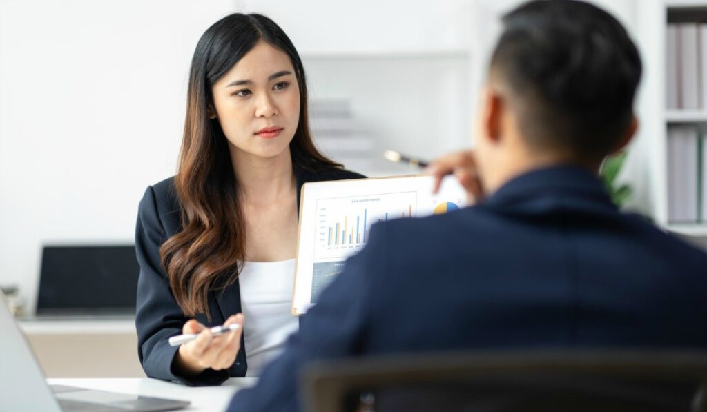 契約期間中でも今すぐ辞められる？途中退職の対処法