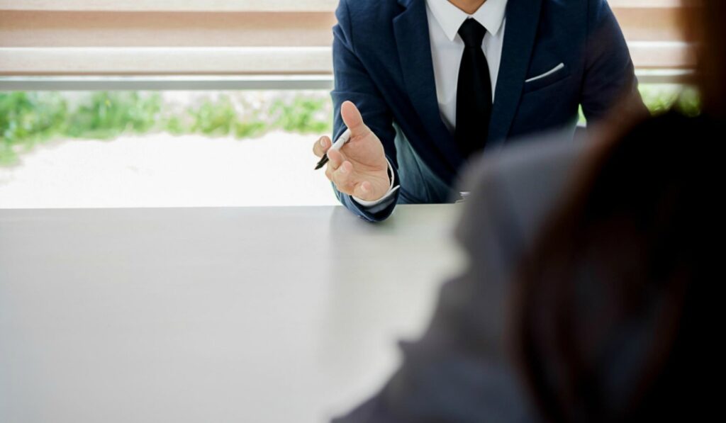 転職活動と退職時期のバランス｜2ヶ月前退職を成功させるスケジュール