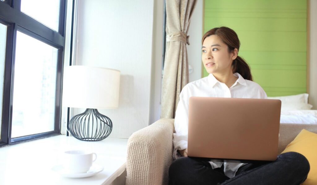 退職代行サービスの種類と選び方：退職金請求に必要な連絡と手続き