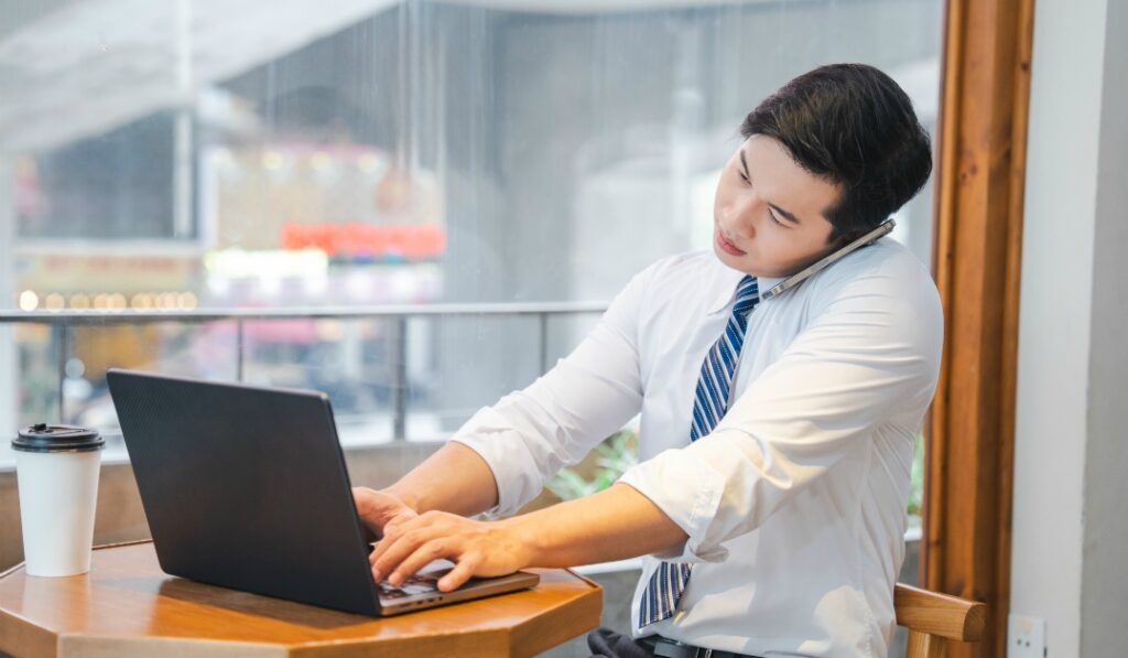 退職代行を使うか迷っている人が転職前に考えるべきこと