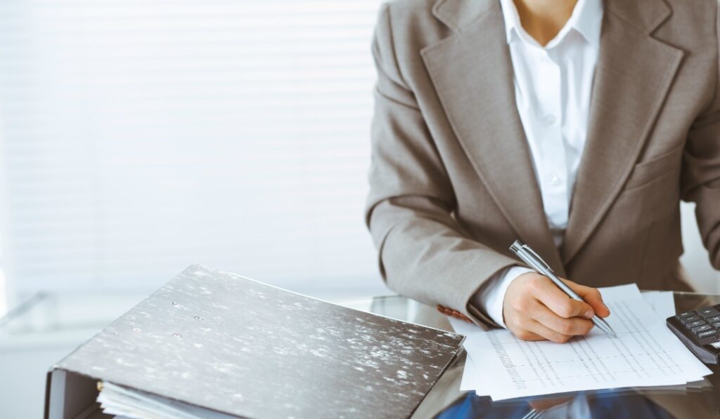 退職代行で恨まれる不安は弁護士法人みやびに相談できる