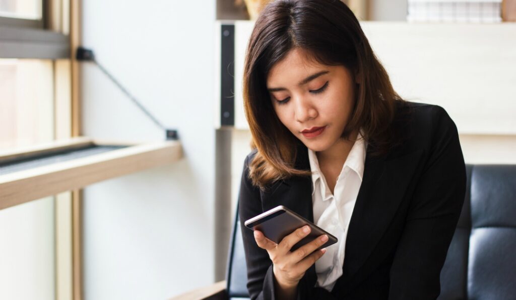 新卒が退職代行を利用する流れと即日対応の有無