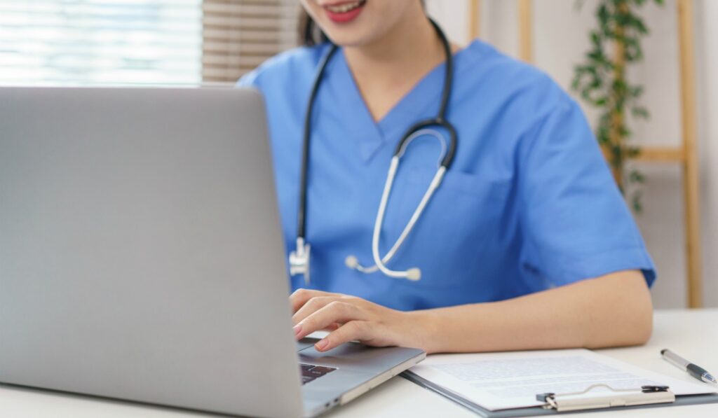 看護師が退職代行を利用する流れ