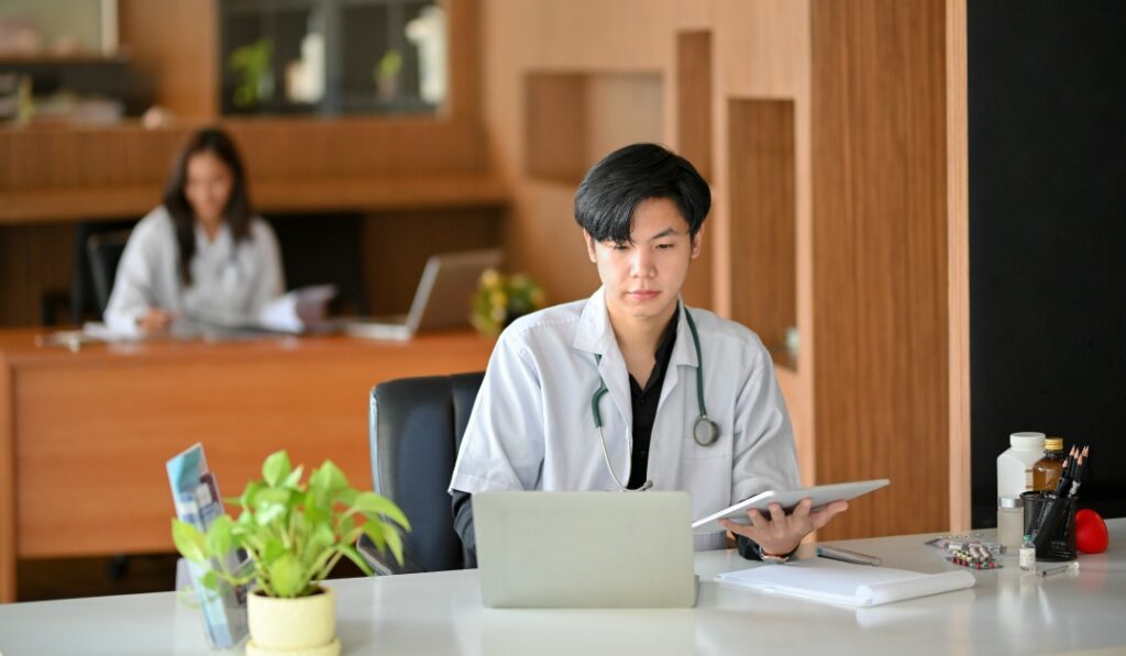 看護師が退職代行を使った後の転職への影響