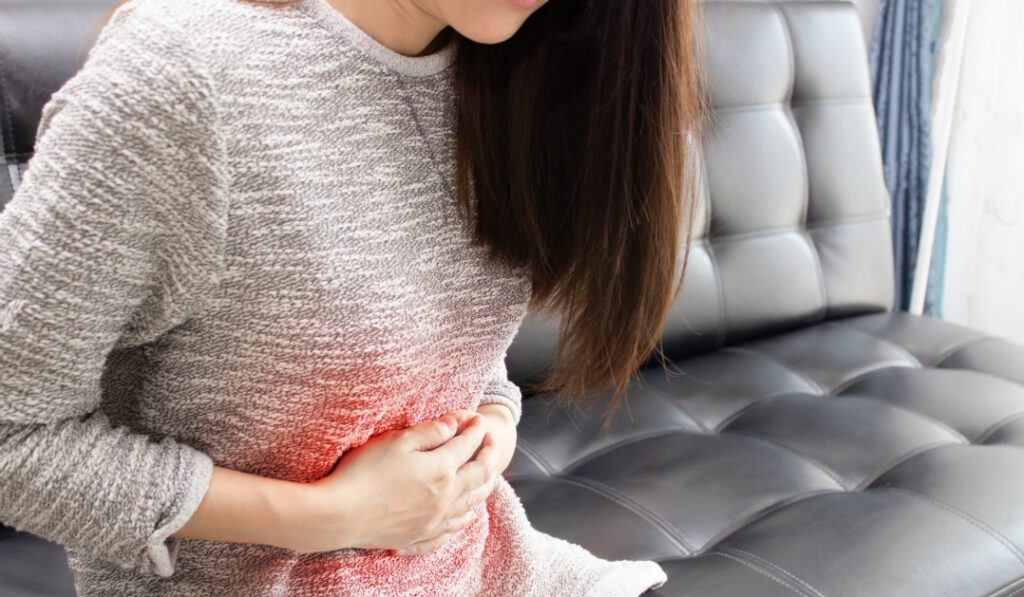 胃潰瘍の状態で仕事を続けても大丈夫？