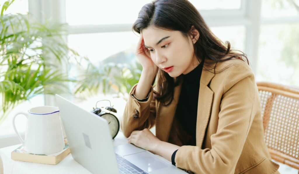 退職日の引き伸ばしを断れないときの動き方