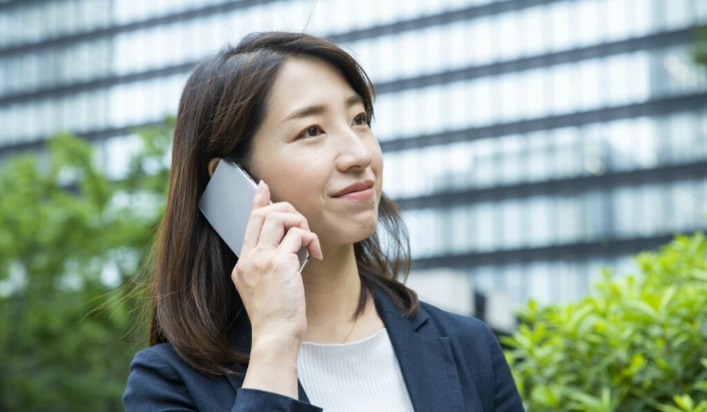 新卒が毎日怒られる職場こそ退職代行が有効な理由