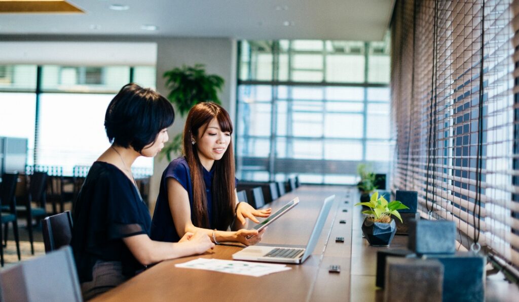 新卒でも退職代行で即日退職はできる【結論と根拠】