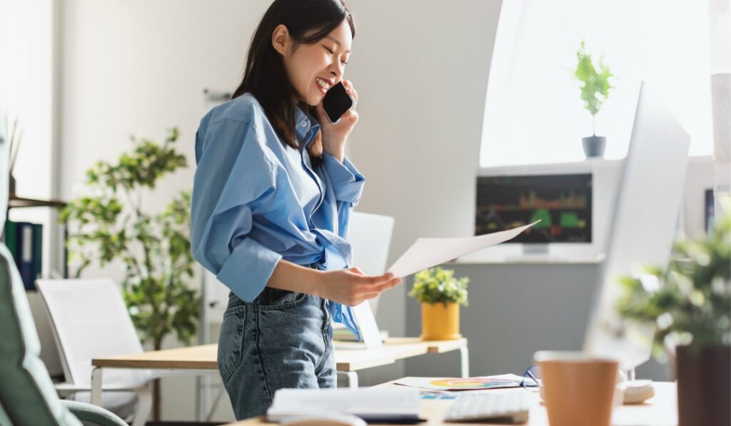 会社から電話が来ないようにする方法