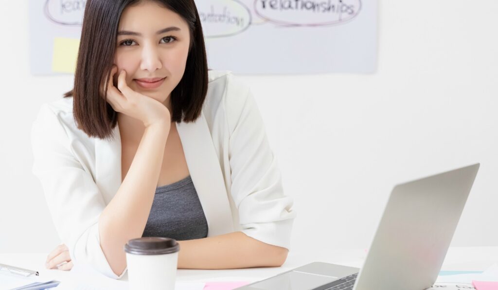 会社が即日退職を認めない場合の対処法