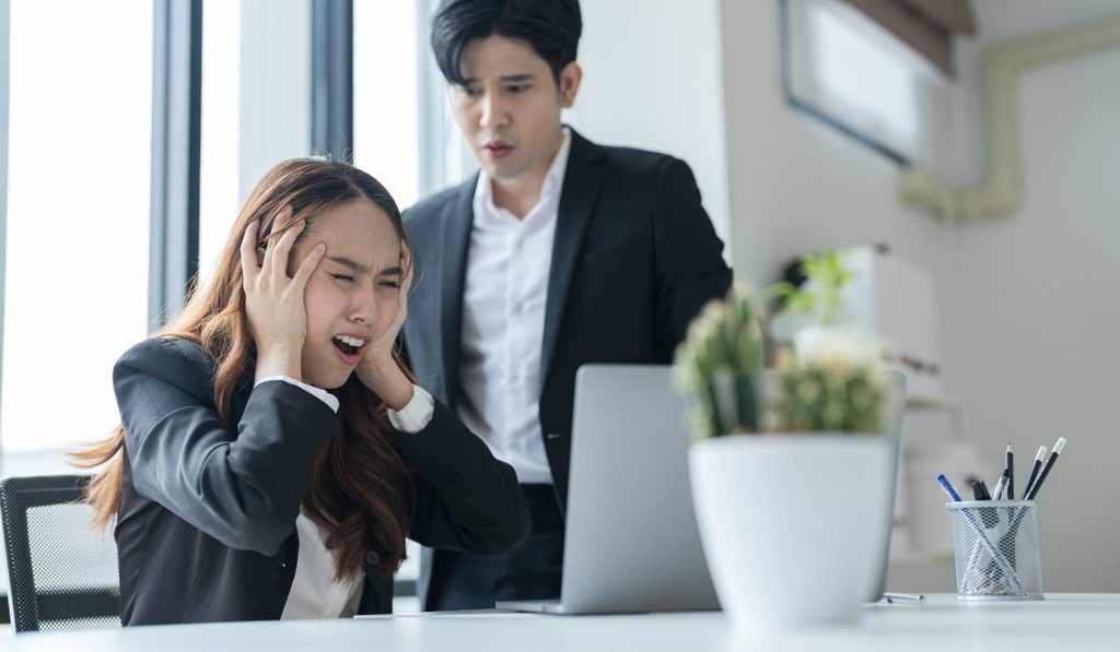 会社から退職を拒否された場合の対処法